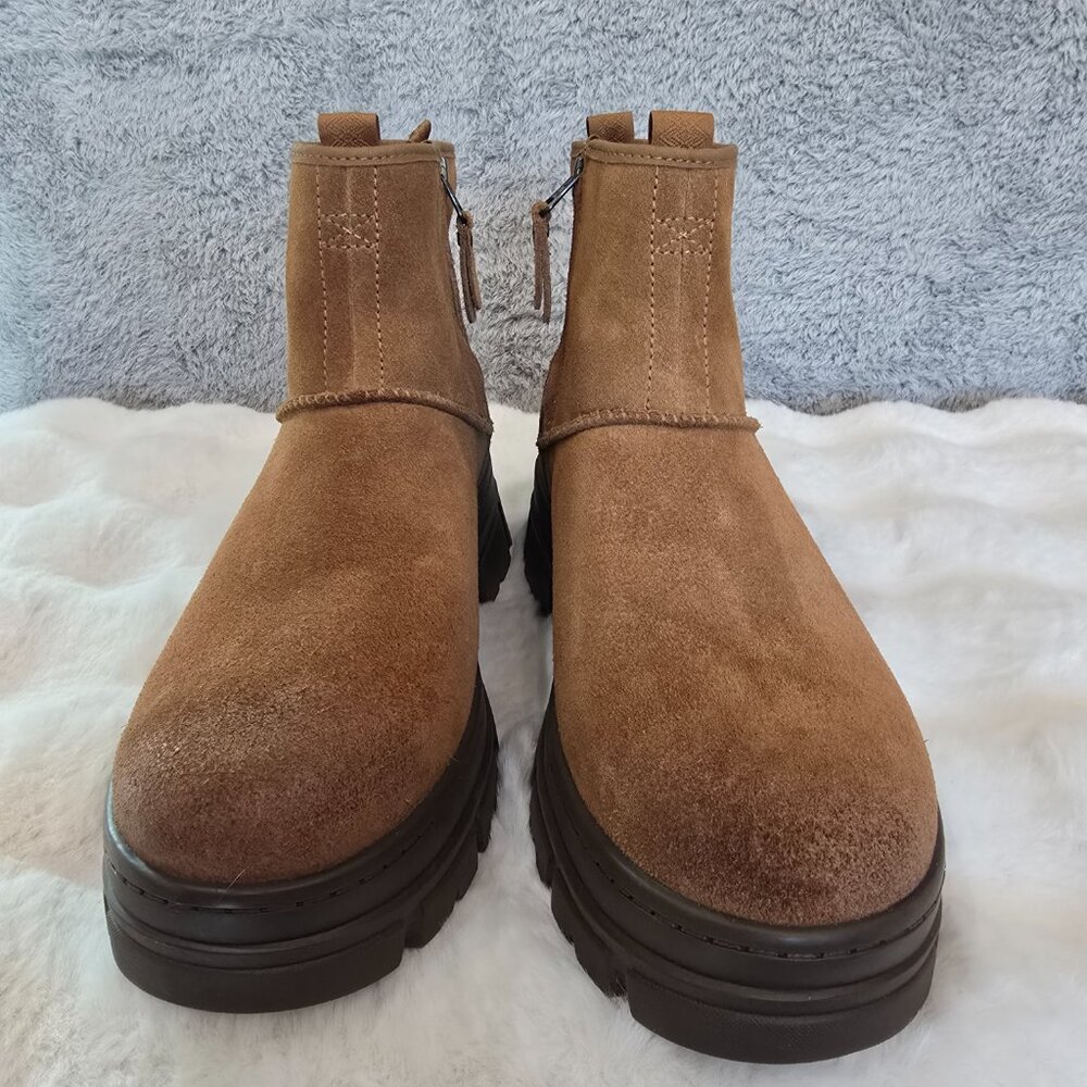 UGG Men's Skyview Classic Pull-On Chelsea Chestnut Suede Ankle Boots Sizes NEW - Picture 7 of 10